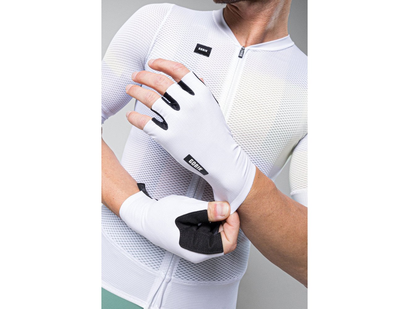 Guantes Cortos Mamba 2.0 Unisex White