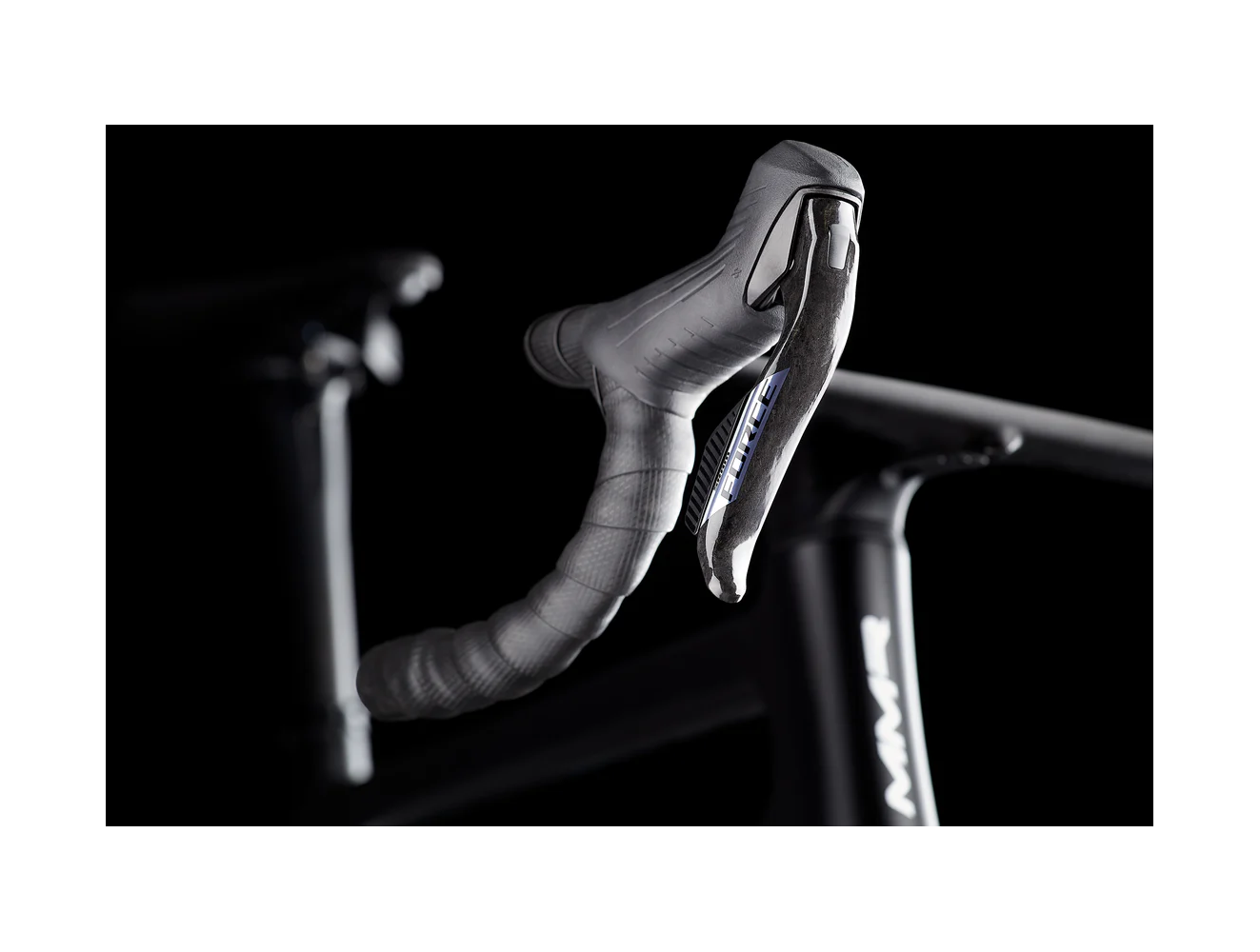 MMR Adrenaline 10 SRAM Force AXS 12v DT Swiss A1800 | Sexibikes